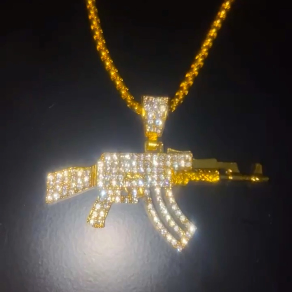 Diamond/Gold Ak Necklace